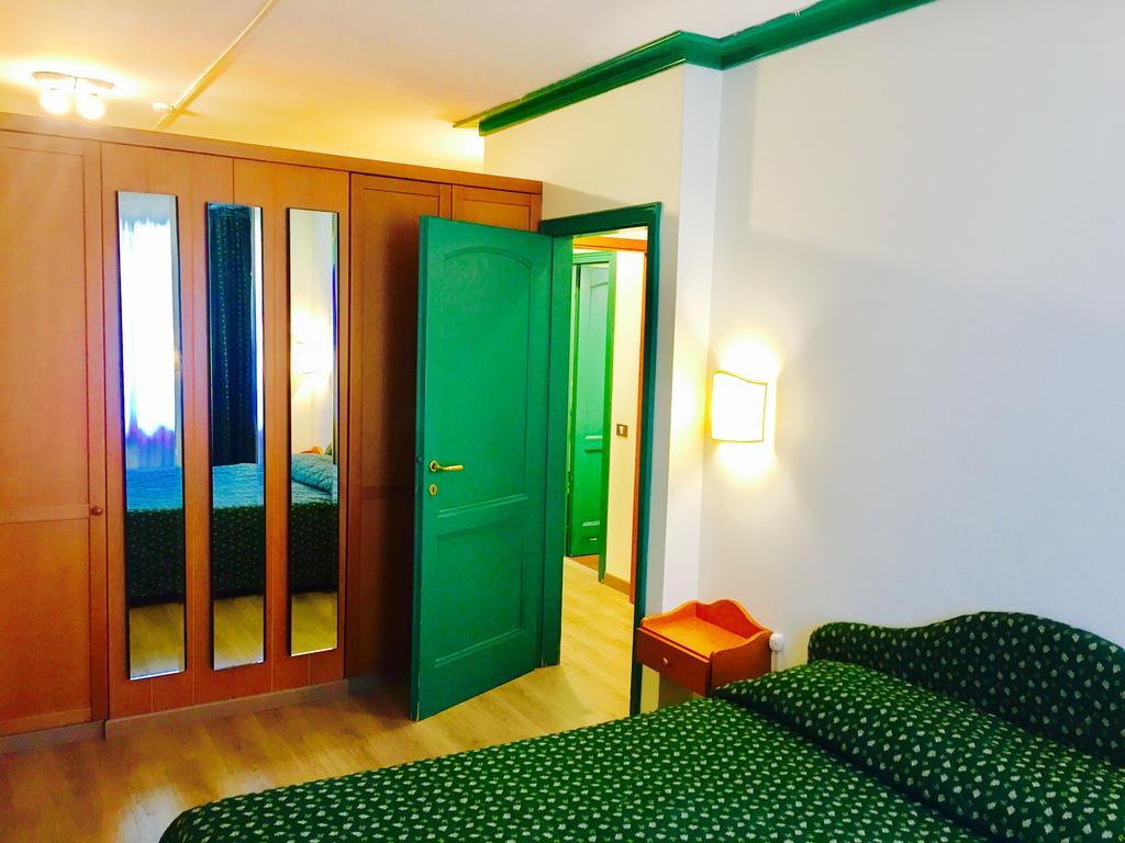 Residence Hotel Sport Campiglio Madonna Extérieur photo