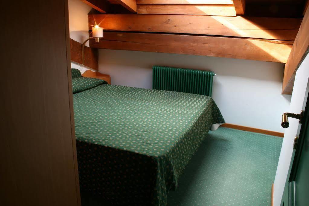 Residence Hotel Sport Campiglio Madonna Extérieur photo
